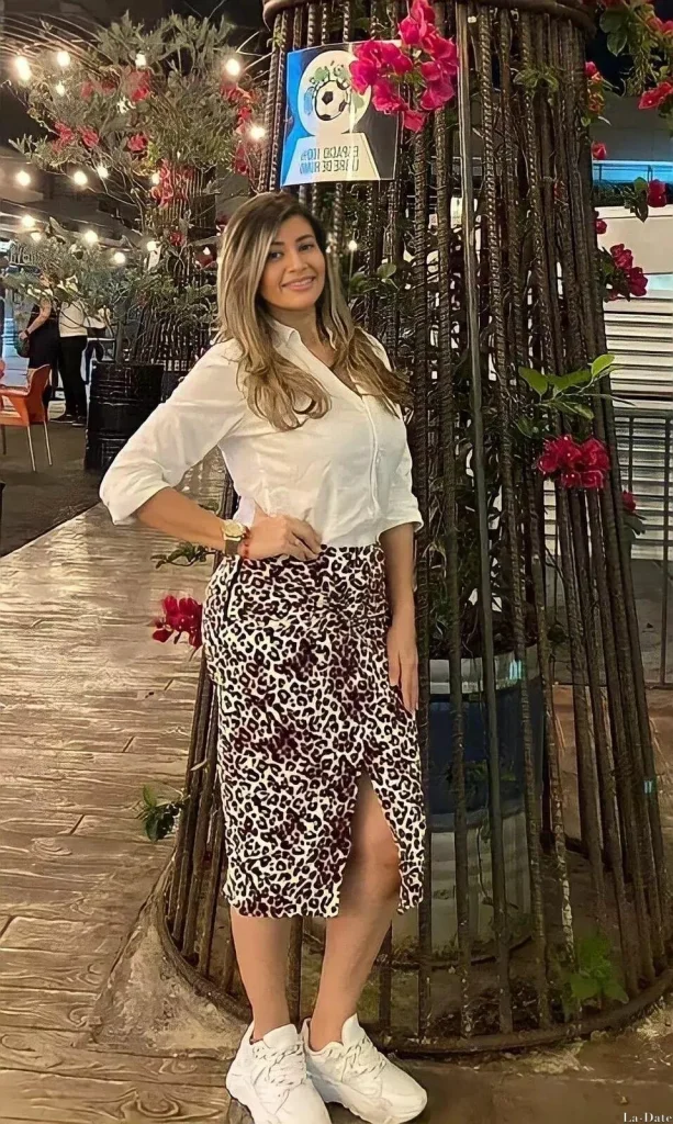 Milena, 44